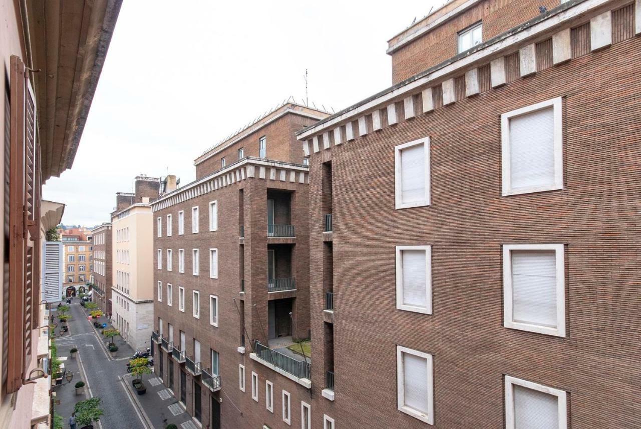 Appartamento Via Del Corso Rzym Zewnętrze zdjęcie